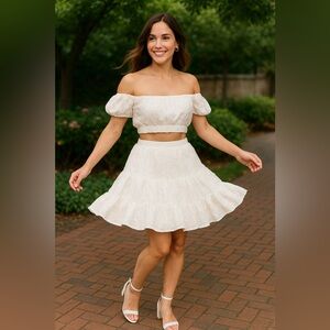Illa Illa White Lace 2-Piece Set (Off-Shoulder Top & Skirt) – Size M